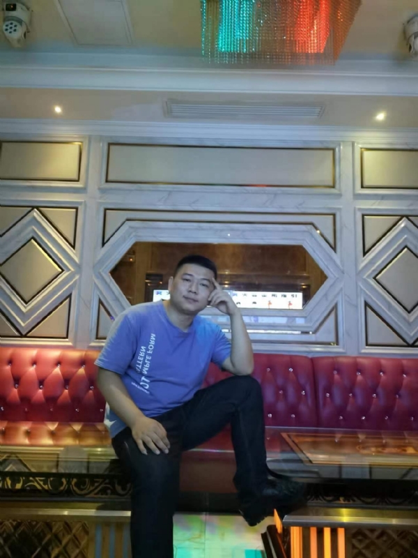 黄生的第四张照片--滨州相亲服务中心