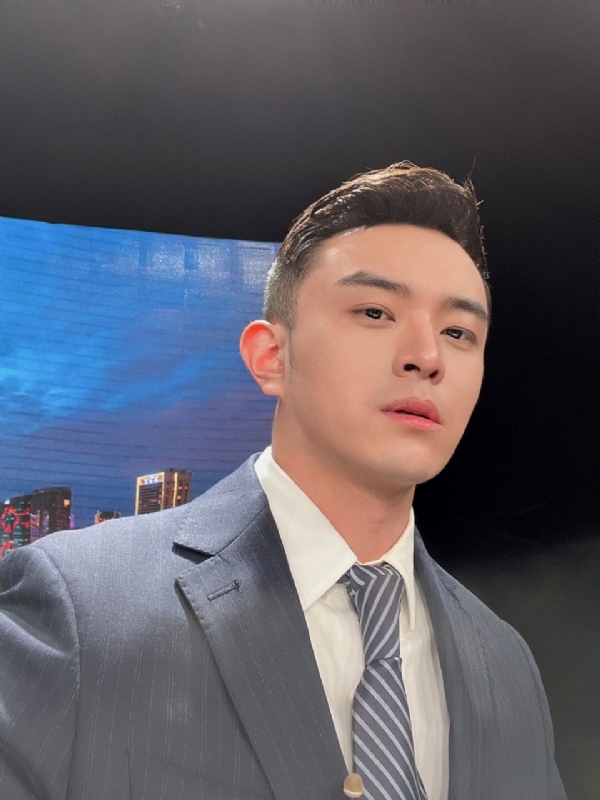 韩哥的第二张照片--滨州相亲服务中心