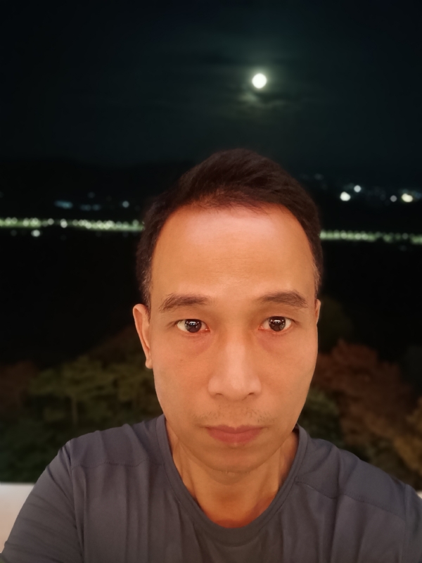 辉哥的第一张照片--滨州相亲服务中心