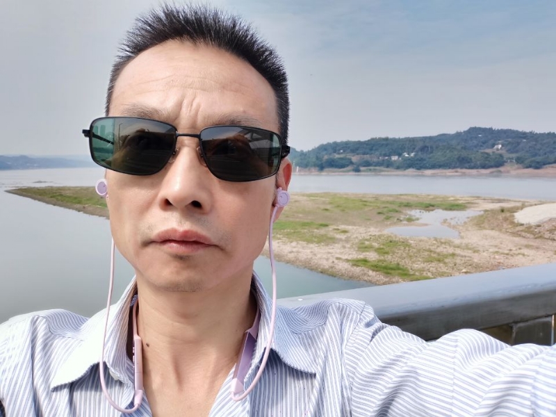 猪哥哥的第一张照片--滨州相亲服务中心