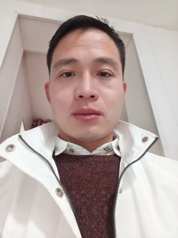 忧伤还是快乐的第一张照片--滨州相亲服务中心