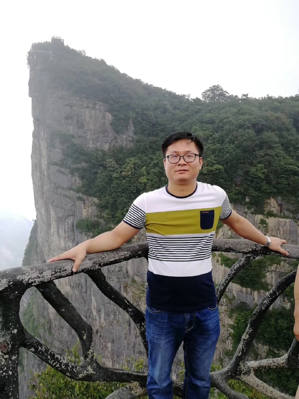 江汉的第一张照片--滨州相亲服务中心