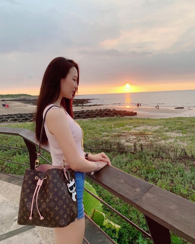 微微的第二张照片--滨州相亲服务中心