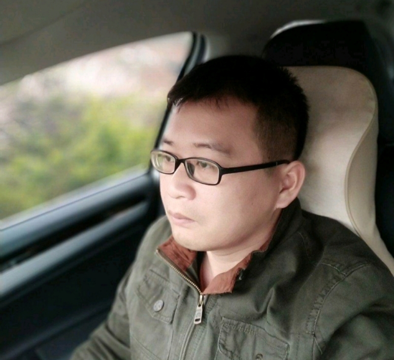 海风吹动你的心的第一张照片--滨州相亲服务中心