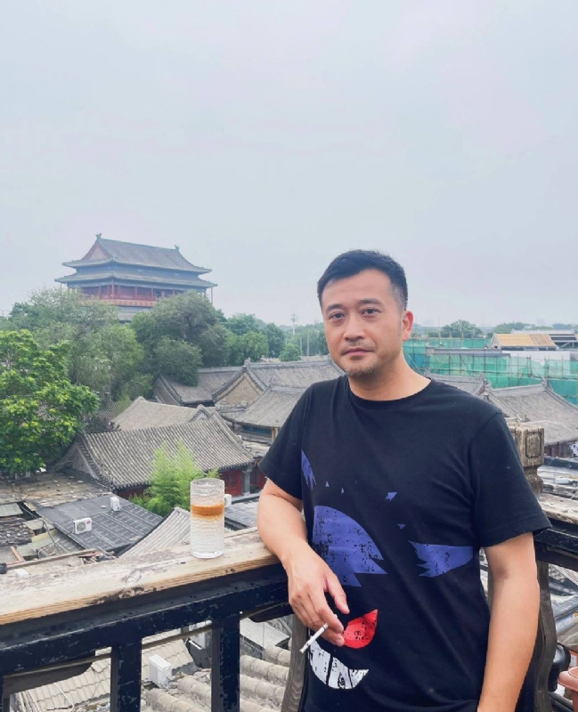 生而为人的第二张照片--滨州相亲服务中心