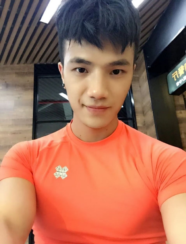 航航的第一张照片--滨州相亲服务中心