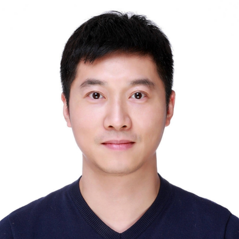 大手牵小手的第一张照片--滨州相亲服务中心