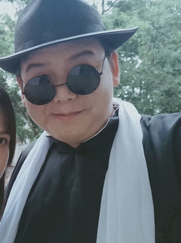 小路口的第一张照片--滨州相亲服务中心