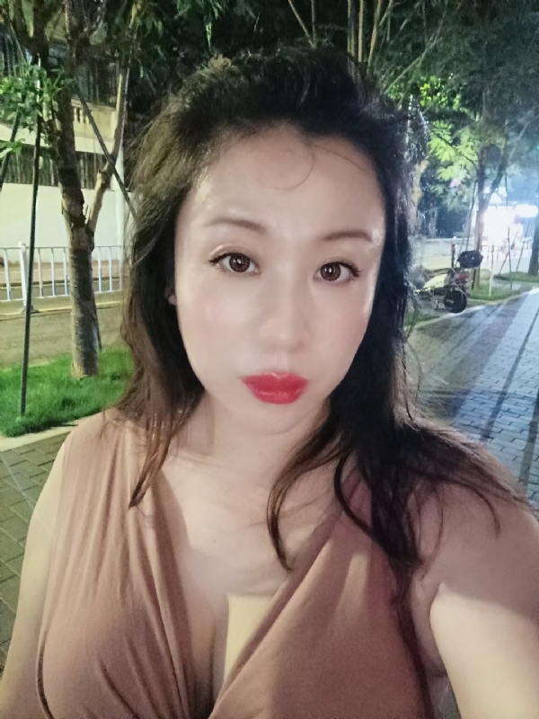 叶子青青的第二张照片--滨州相亲服务中心