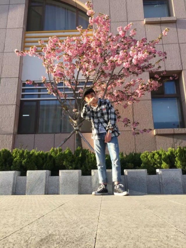 明非的第一张照片--滨州相亲服务中心