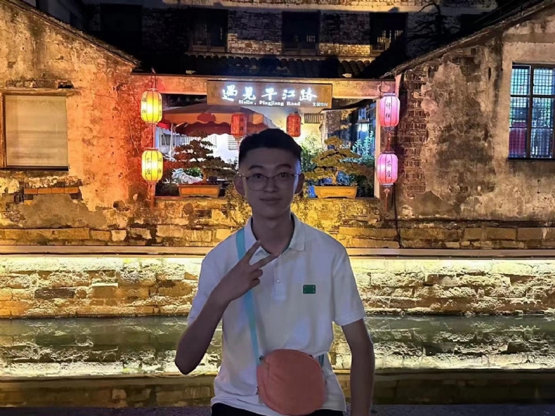 李四的第一张照片--滨州相亲服务中心