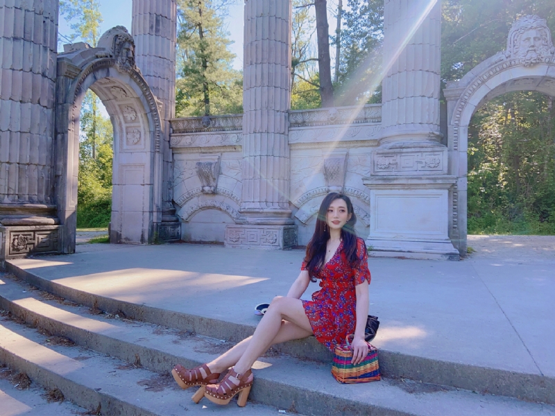 瑜瑜的第一张照片--滨州相亲服务中心