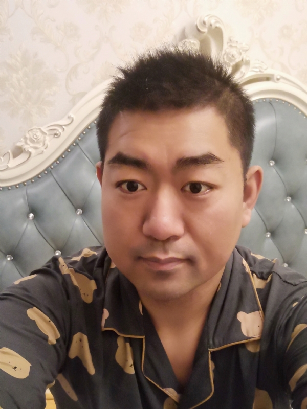 曾经的第一张照片--滨州相亲服务中心