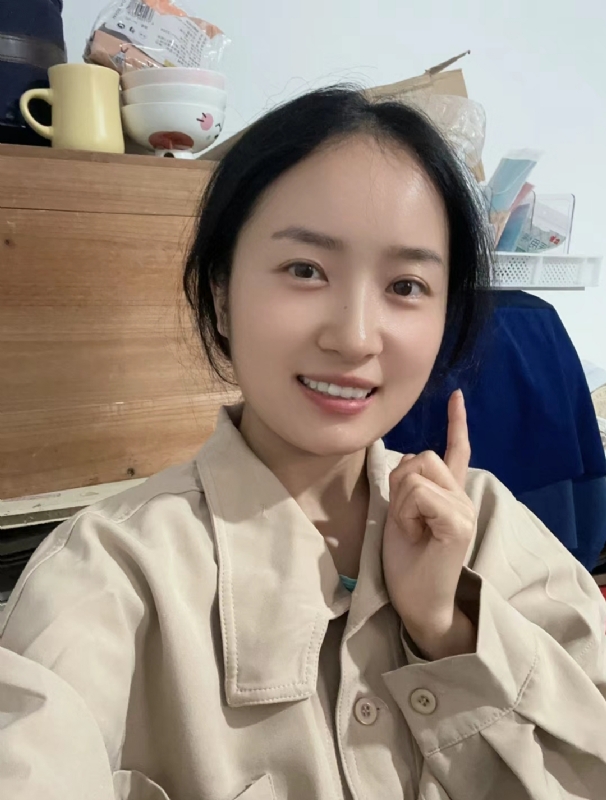 多喝热水的第一张照片--滨州相亲服务中心