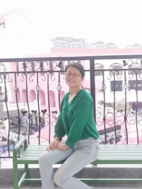 丽华的第六张照片--滨州相亲服务中心