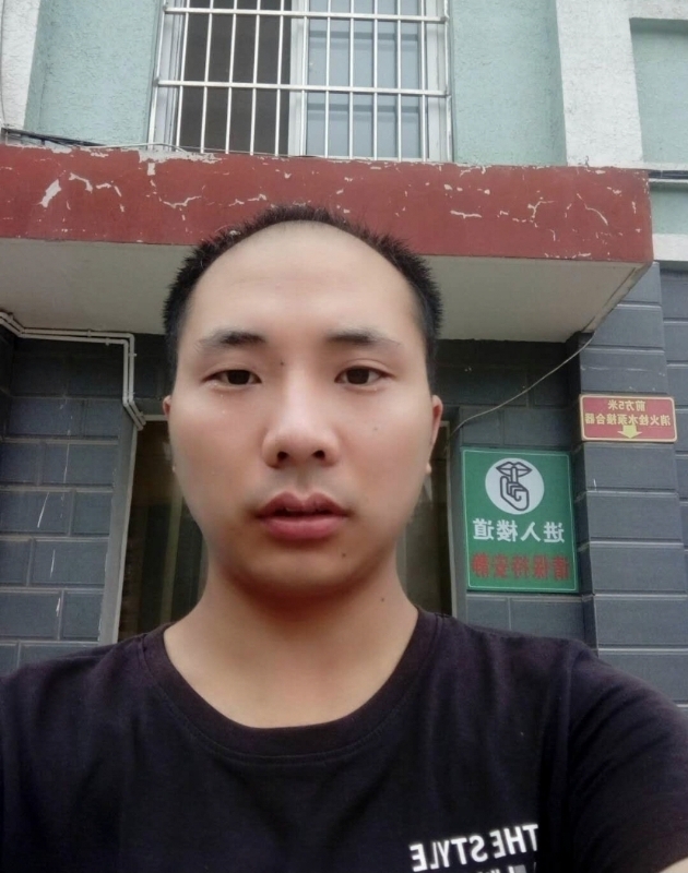 亮亮的第一张照片--滨州相亲服务中心