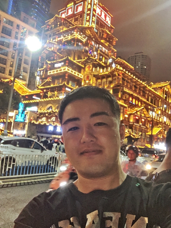 钢铁侠的第一张照片--滨州相亲服务中心