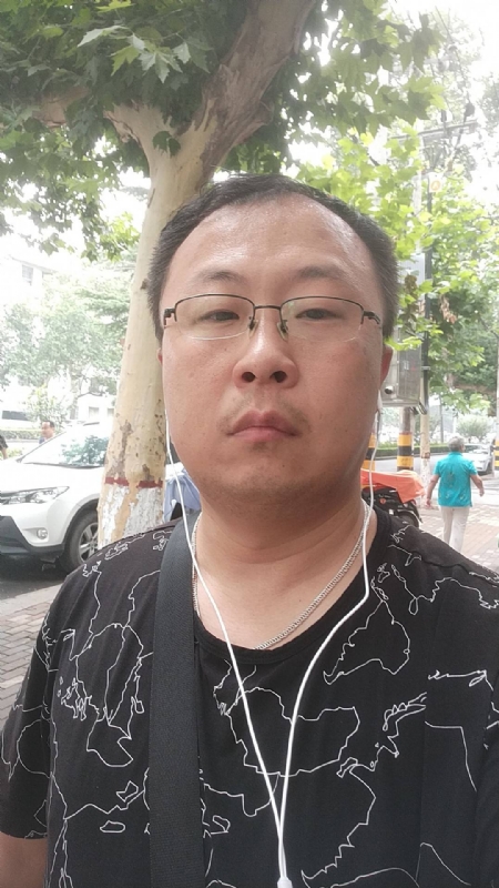 飘逸的星辰的第一张照片--滨州相亲服务中心