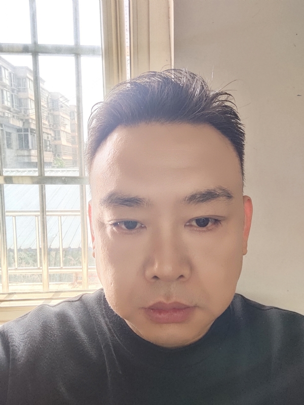 爱人先爱己的第一张照片--滨州相亲服务中心