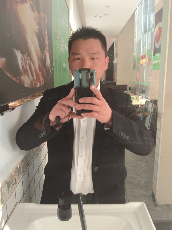 下一个我的第五张照片--滨州相亲服务中心