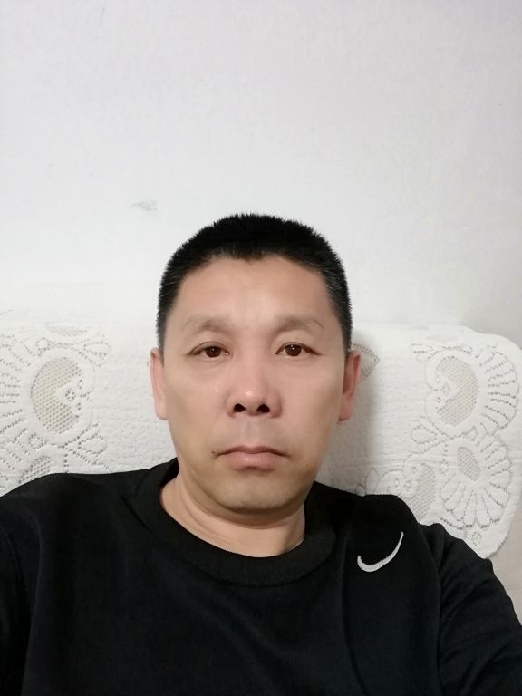 野1111的第一张照片--滨州相亲服务中心