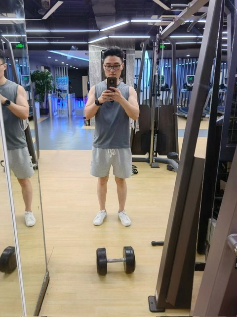 超哥的第二张照片--滨州相亲服务中心