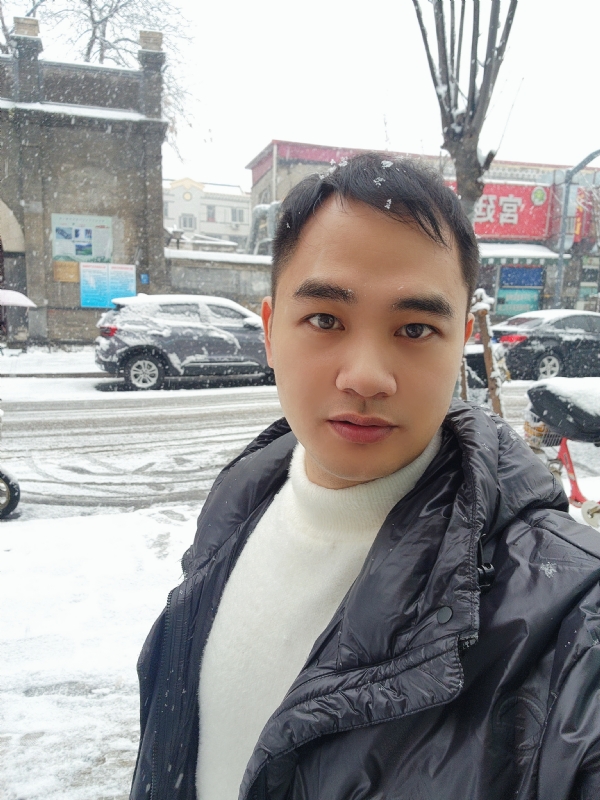 寻找合适伴侣的第一张照片--滨州相亲服务中心