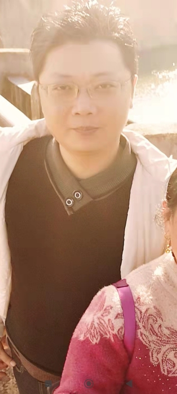 邓生的第二张照片--滨州相亲服务中心