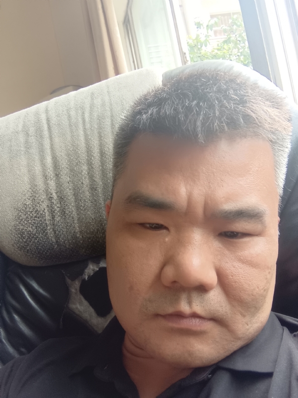 路人的第一张照片--滨州相亲服务中心