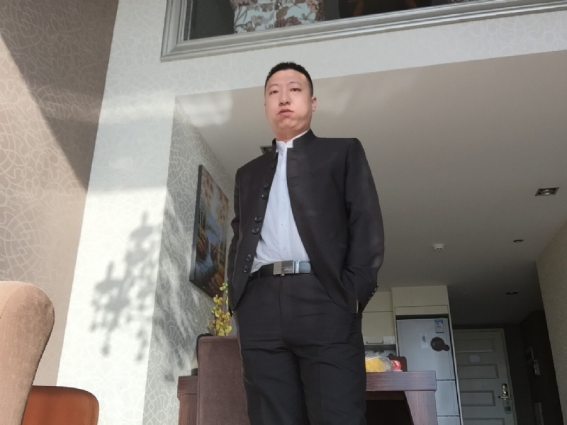 雅小炁的第一张照片--滨州相亲服务中心