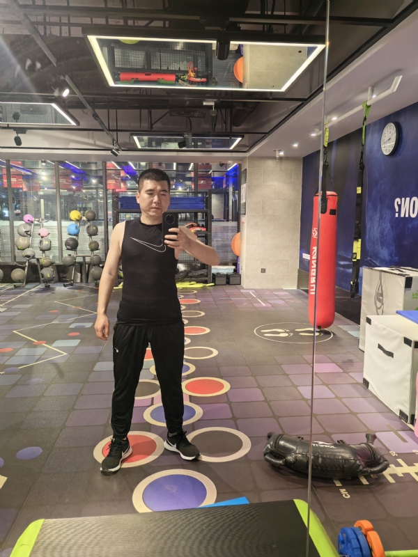 哈哈哈哈哈的第一张照片--滨州相亲服务中心