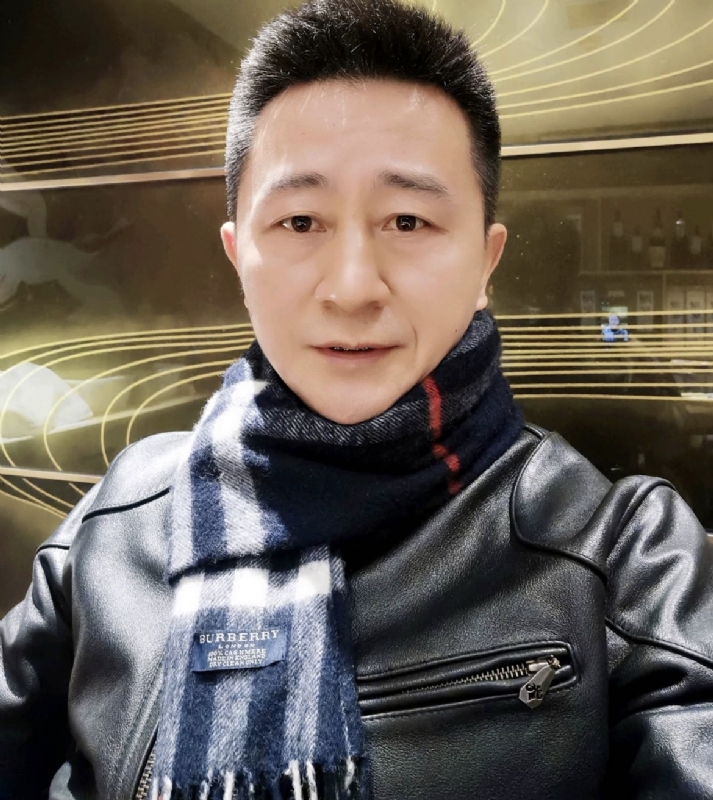 情到深处的第一张照片--滨州相亲服务中心