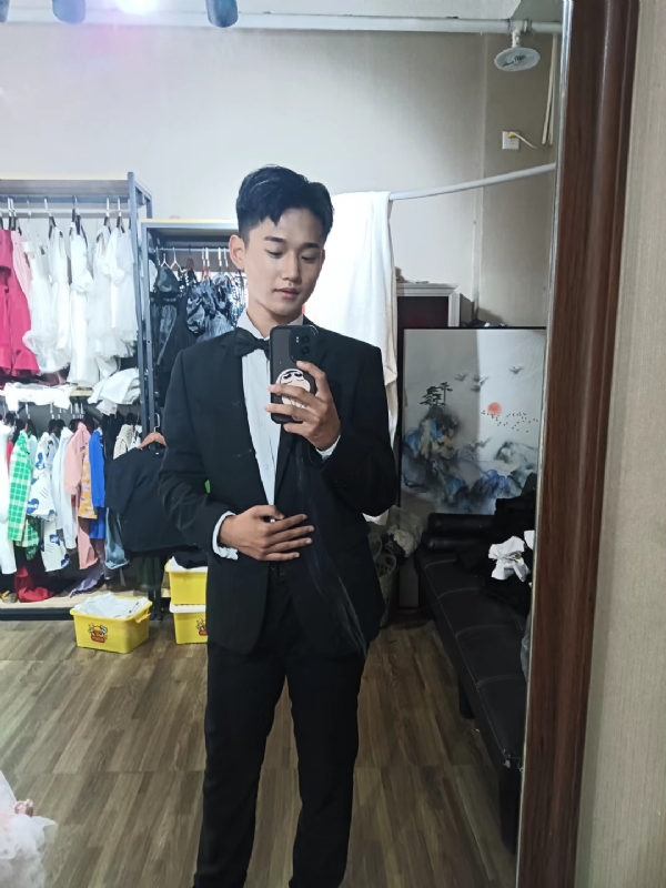 李梓宇的第一张照片--滨州相亲服务中心