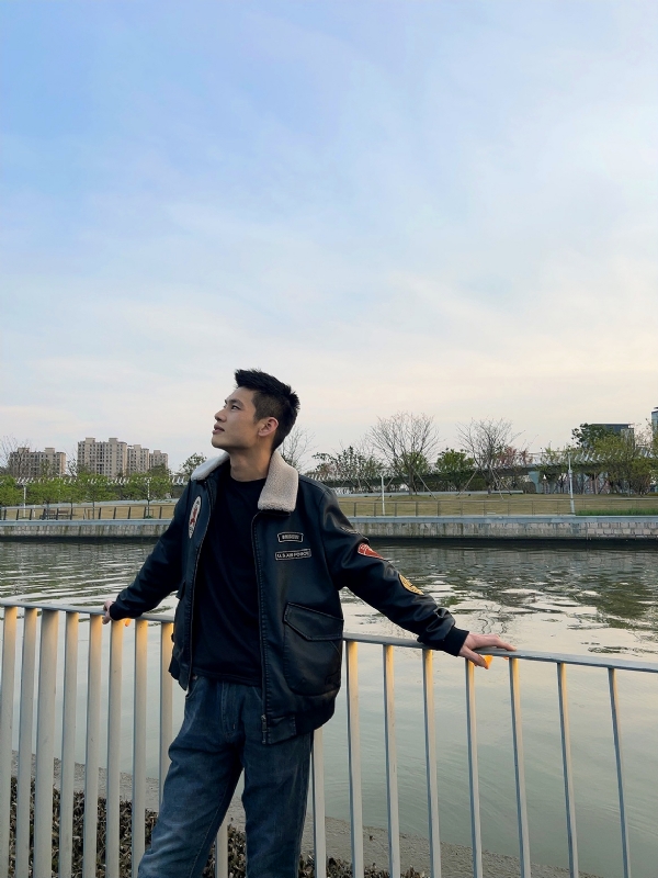 yanshen521的第一张照片--滨州相亲服务中心