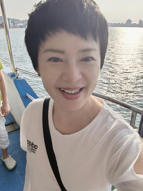 Tina的第一张照片--滨州相亲服务中心