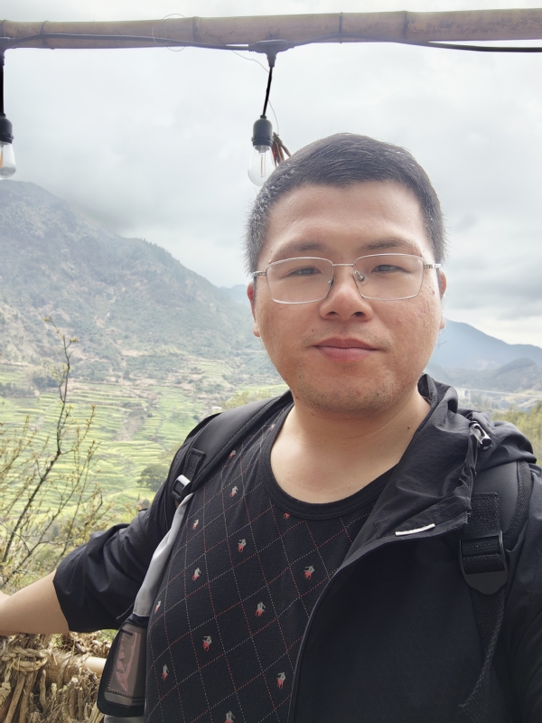 青山的第三张照片--滨州相亲服务中心