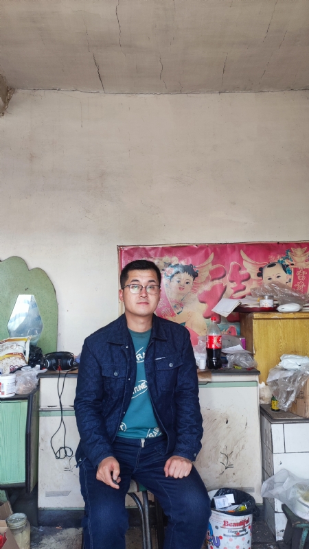 单身小王的第一张照片--滨州相亲服务中心