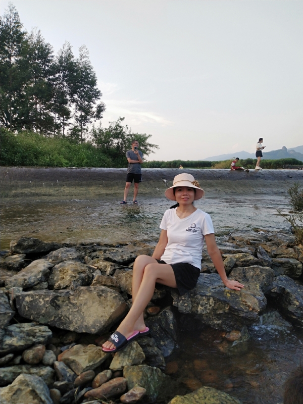 雪儿的第一张照片--滨州相亲服务中心