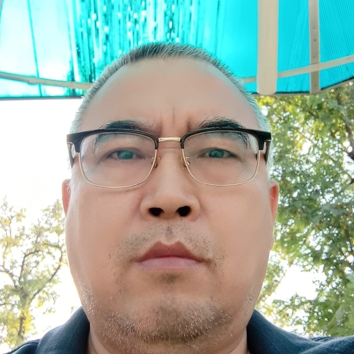 绿萝的第一张照片--滨州相亲服务中心