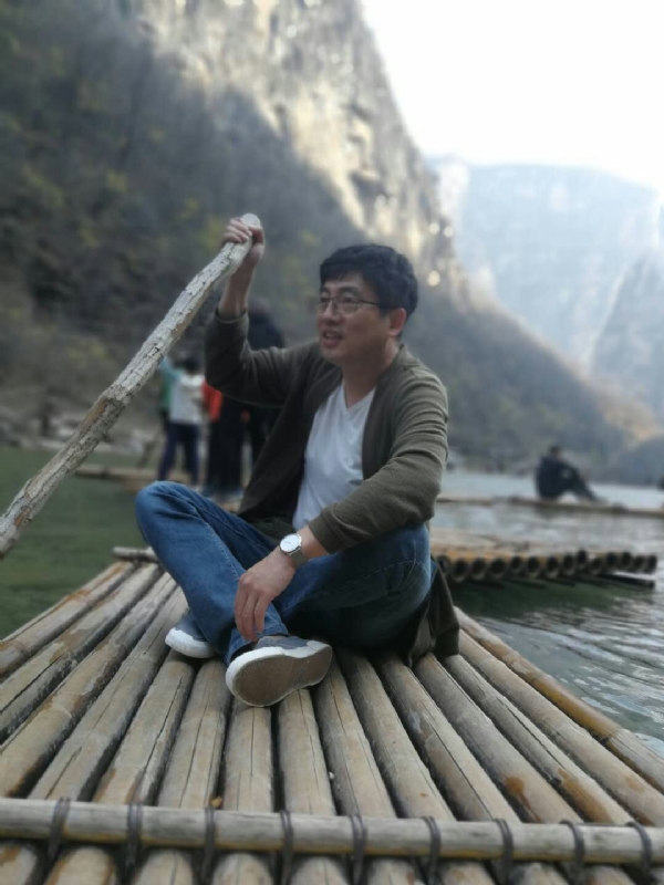 风被吹走了的第一张照片--滨州相亲服务中心