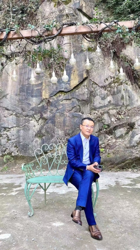 dikson的第一张照片--滨州相亲服务中心