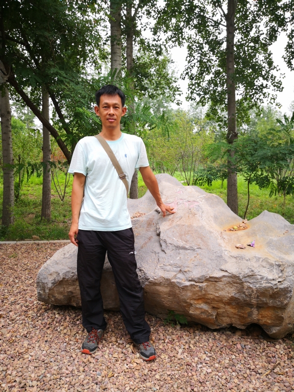 宠辱不惊的第一张照片--滨州相亲服务中心