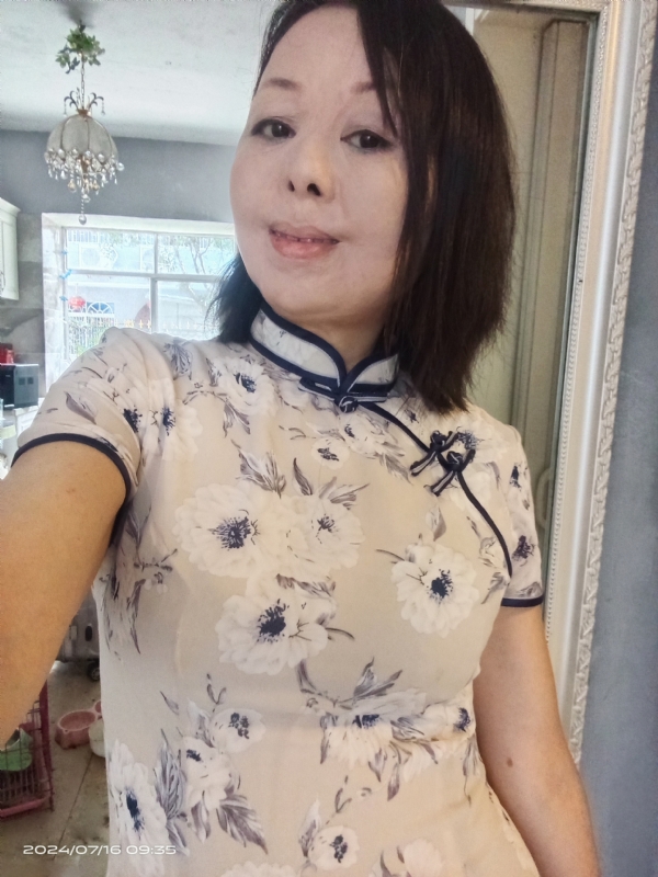 阿春的第二张照片--滨州相亲服务中心