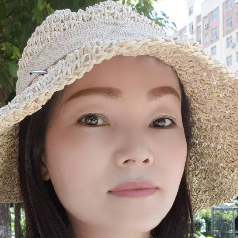 蓝妮的第二张照片--滨州相亲服务中心