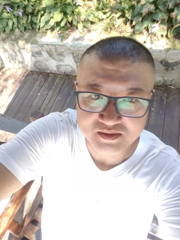 羊十八的第一张照片--滨州相亲服务中心