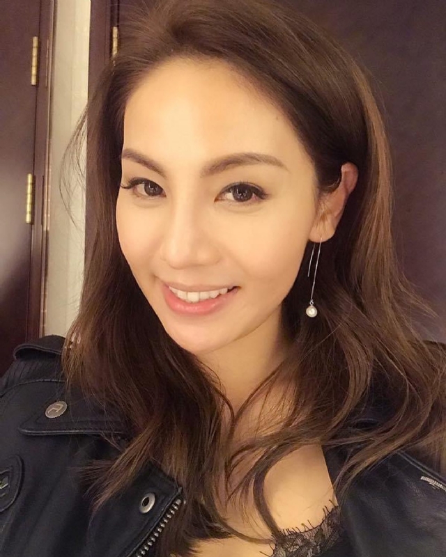 梔子花的第一张照片--滨州相亲服务中心