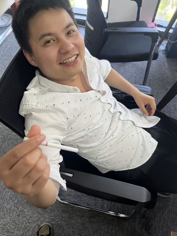 我是你辉哥的第三张照片--滨州相亲服务中心