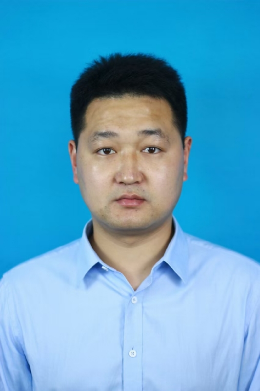 中心陈的第一张照片--滨州相亲服务中心