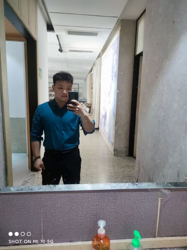 JCY的第二张照片--滨州相亲服务中心