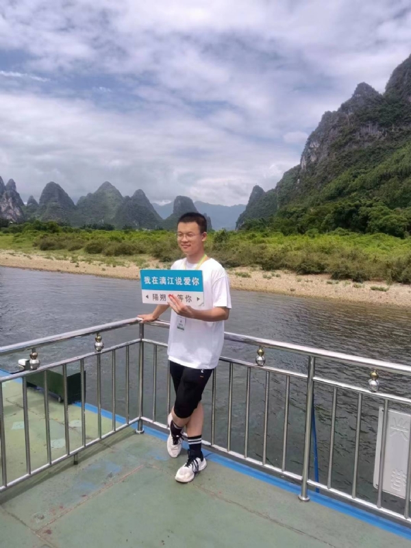 决胜时刻的第一张照片--滨州相亲服务中心